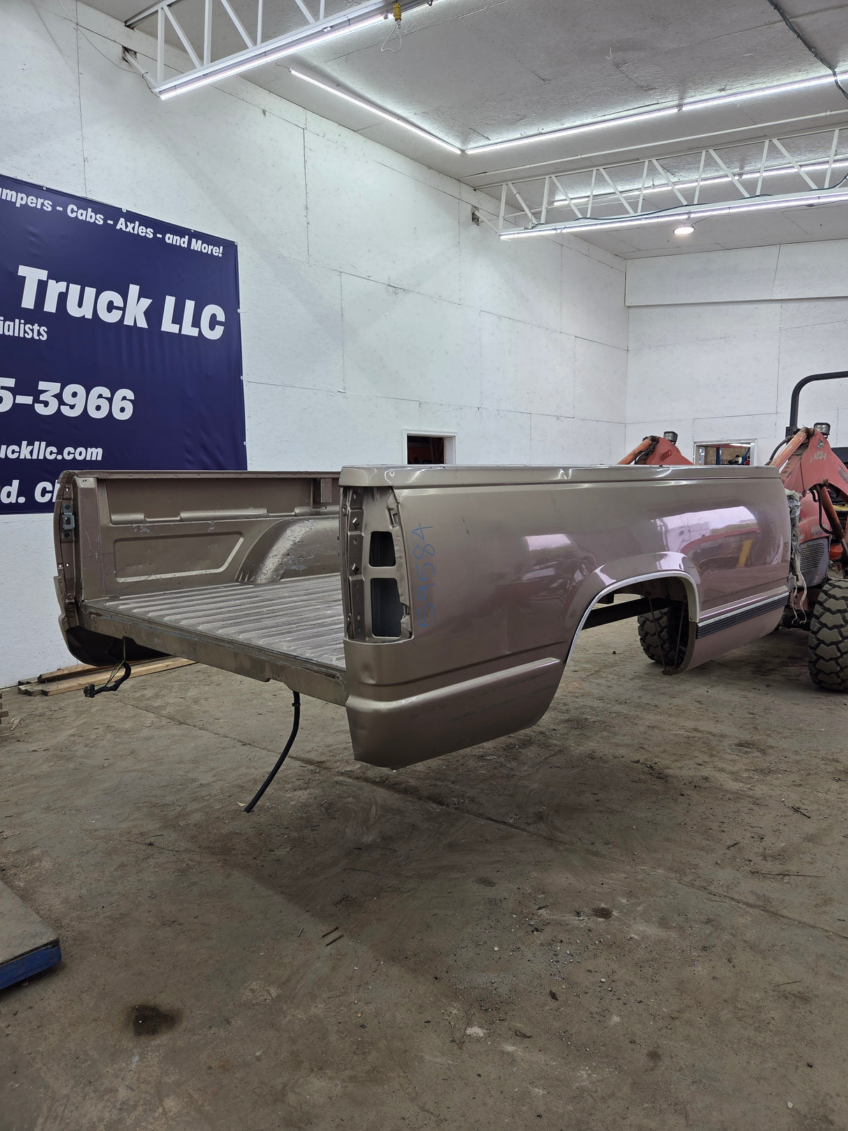 1988-1998 Chevrolet / GMC 1500 2500 3500 OBS 8' Long Truck Bed