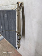 1999-2007 Chevrolet Silverado / GMC Sierra 1500 2500 3500 Tailgate - Fine Silver Birch Metallic