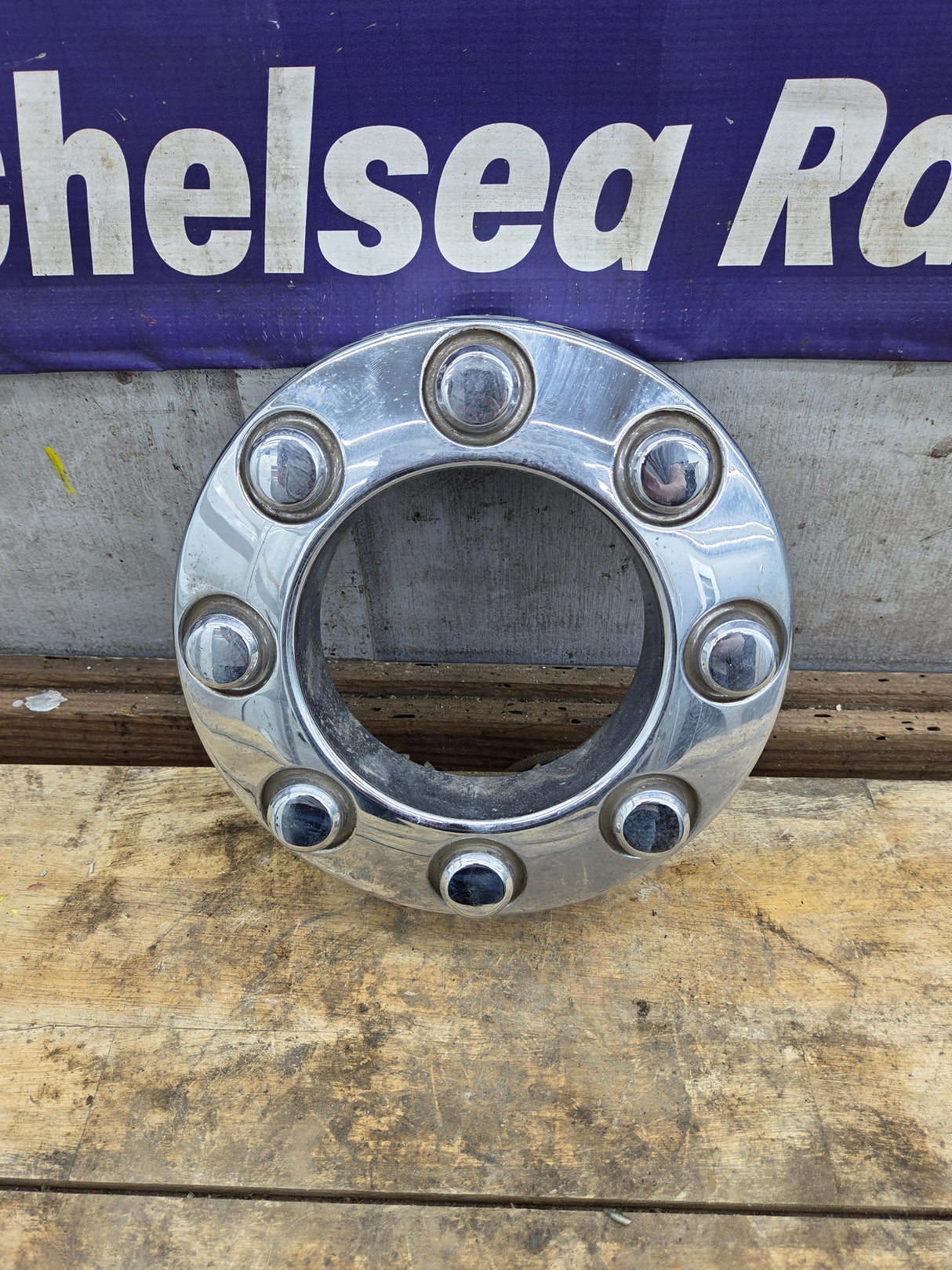 2008-2016 Ford Super Duty Front Hub Cap Center Cap 8 LUG F250 F350