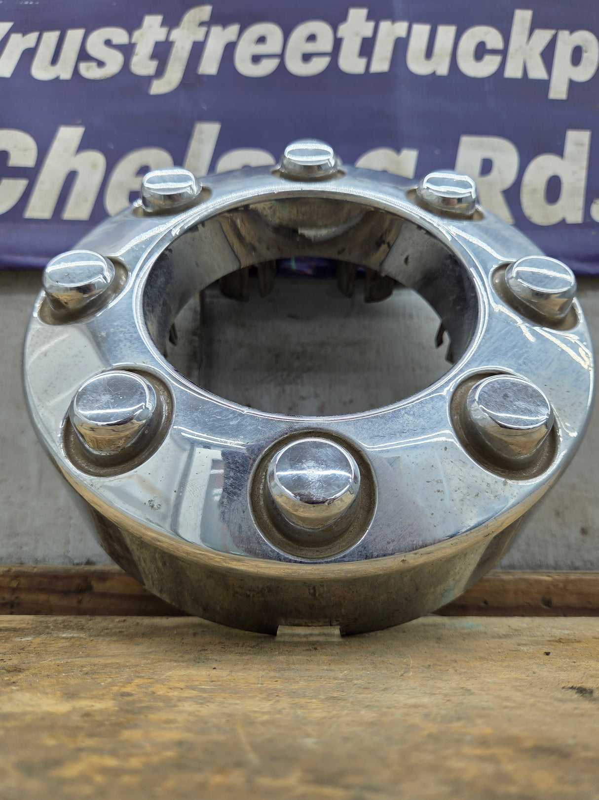 2008-2016 Ford Super Duty Front Hub Cap Center Cap 8 LUG F250 F350
