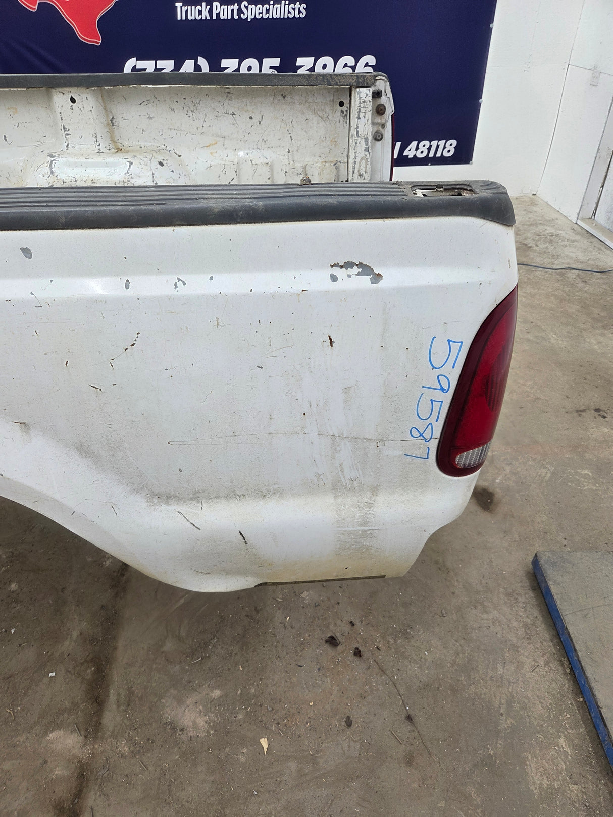 1999-2010 Ford F250 F350 Super Duty 8' Long Truck Bed