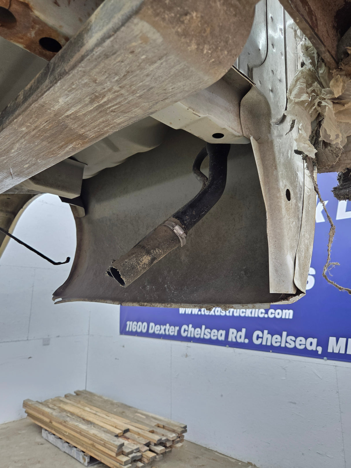 1999-2010 Ford F250 F350 Super Duty 8' Long Truck Bed