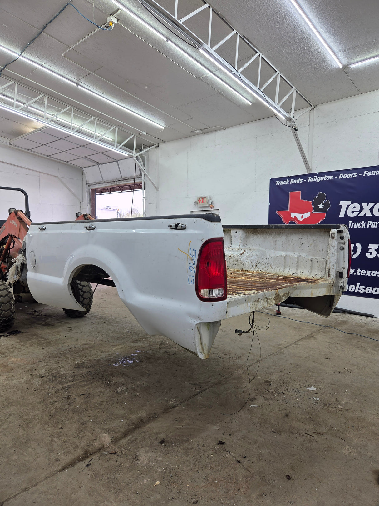 1999-2010 Ford F250 F350 Super Duty 8' Long Truck Bed