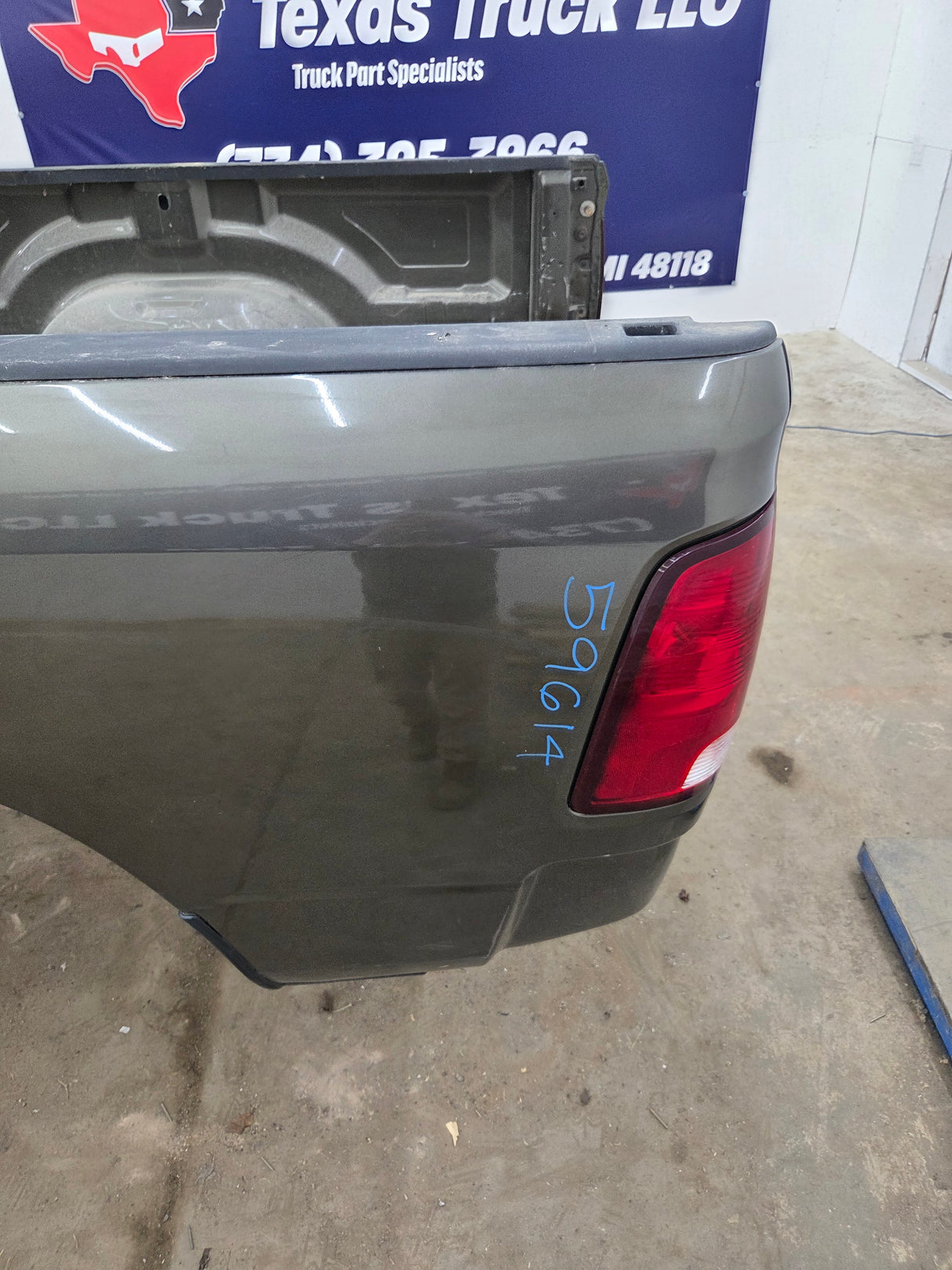 2009-2018 Dodge Ram 4th Gen 1500 2500 3500 8' Long Truck Bed
