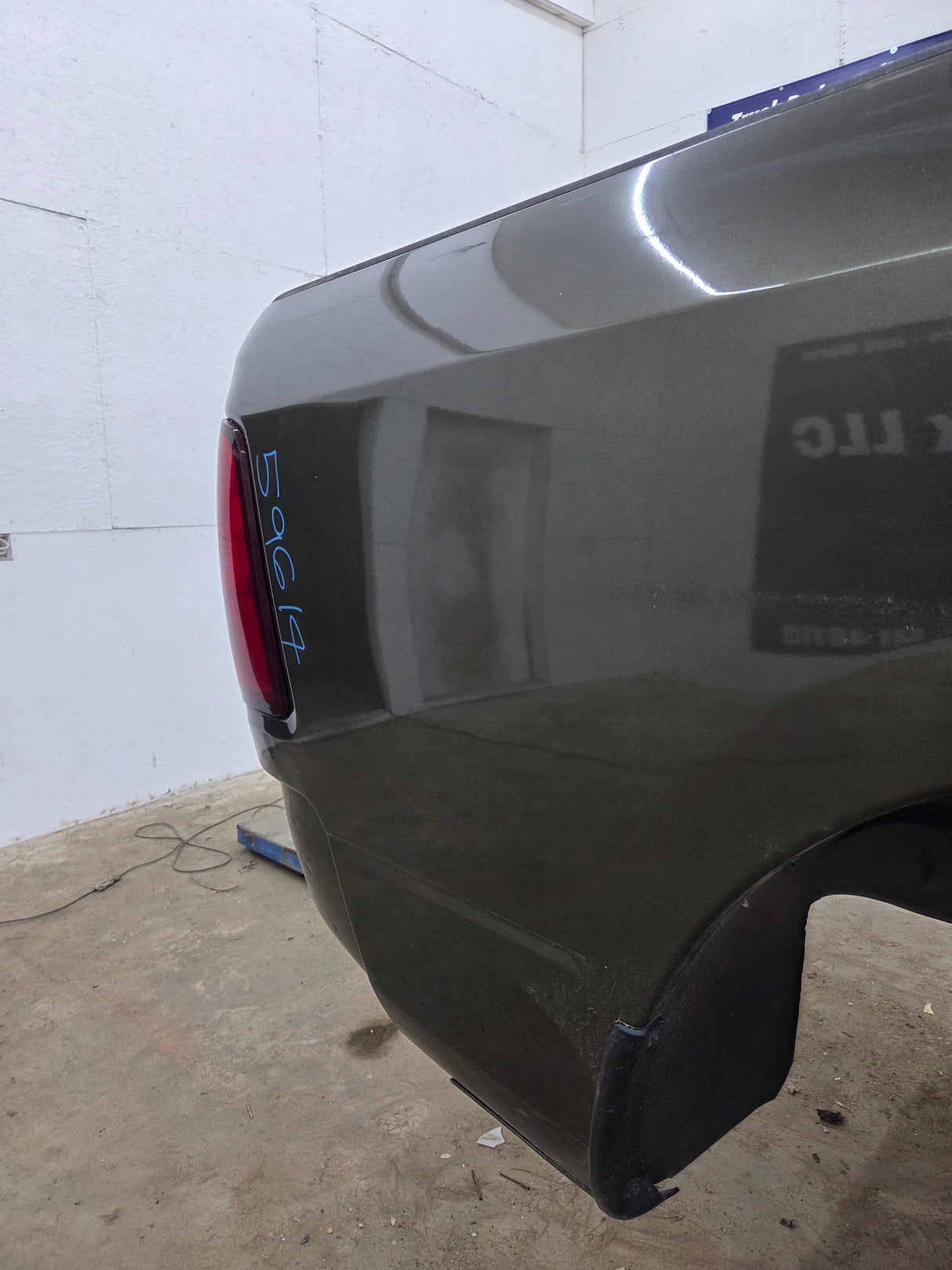 2009-2018 Dodge Ram 4th Gen 1500 2500 3500 8' Long Truck Bed