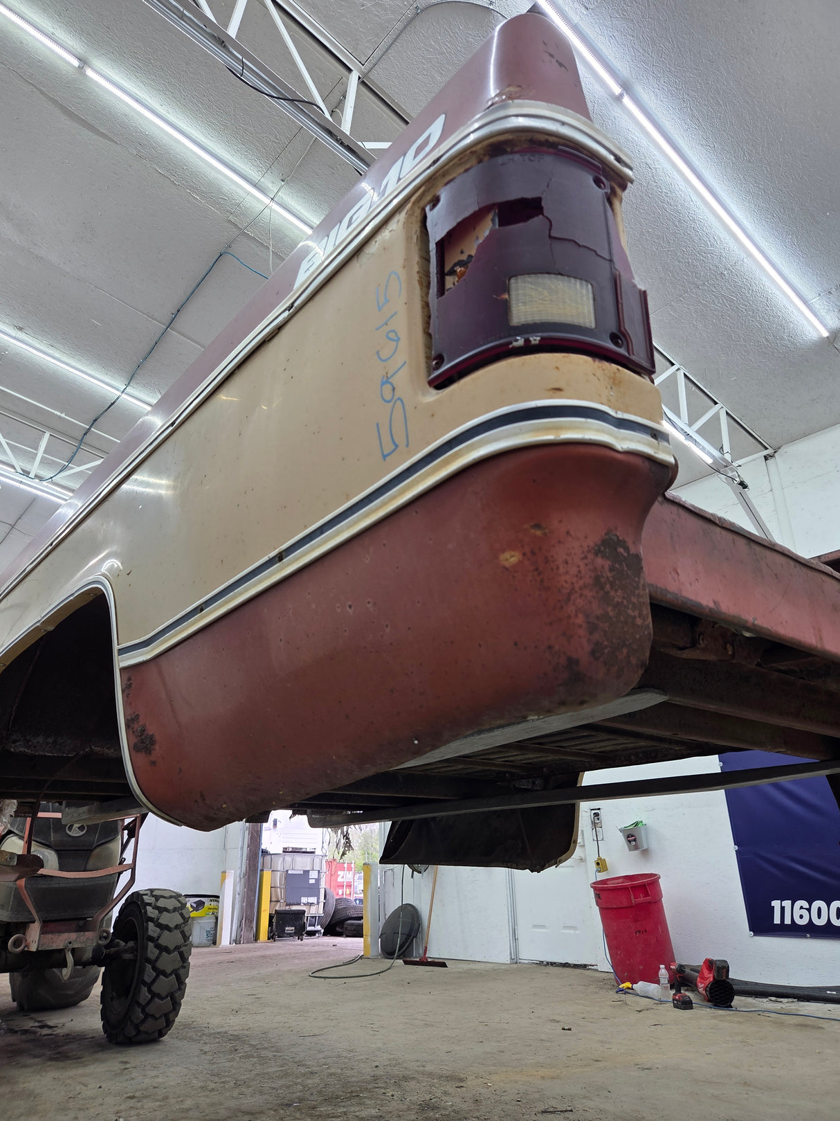 1973-1978 Chevrolet / GMC Square Body 8' Long Bed C10 C15 C20 C25 C35 K10 K15 K20 K25 K35