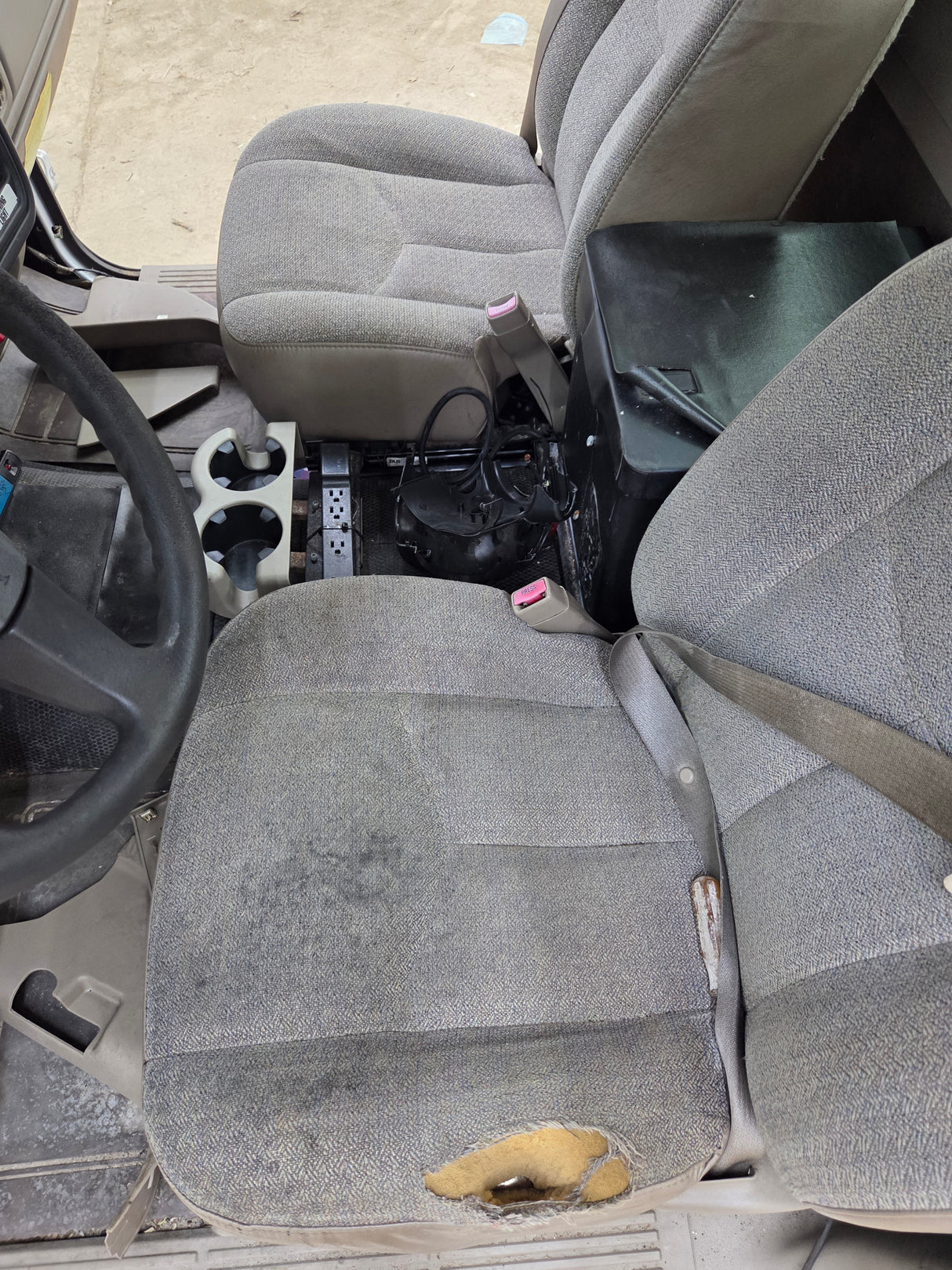 1999-2007 Chevrolet Silverado / GMC Sierra 1500 2500 HD 3500HD Regular Cab Body