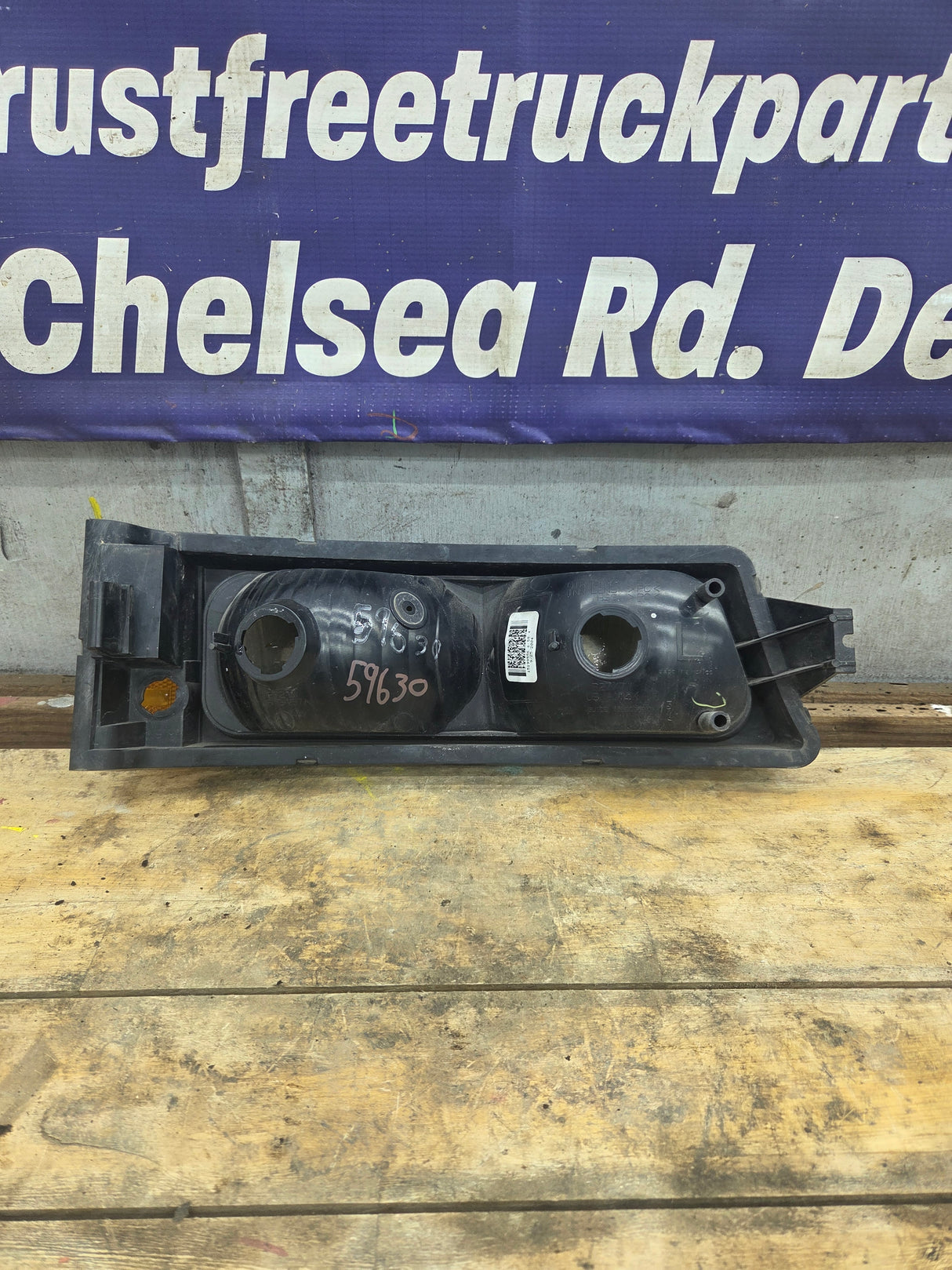 2003-2007 Chevrolet Silverado LH Driver Side Marker / Turn Signal - 15199556