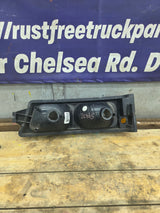 2003-2007 Chevrolet Silverado RH Passenger Side Marker / Turn Signal - 15199557