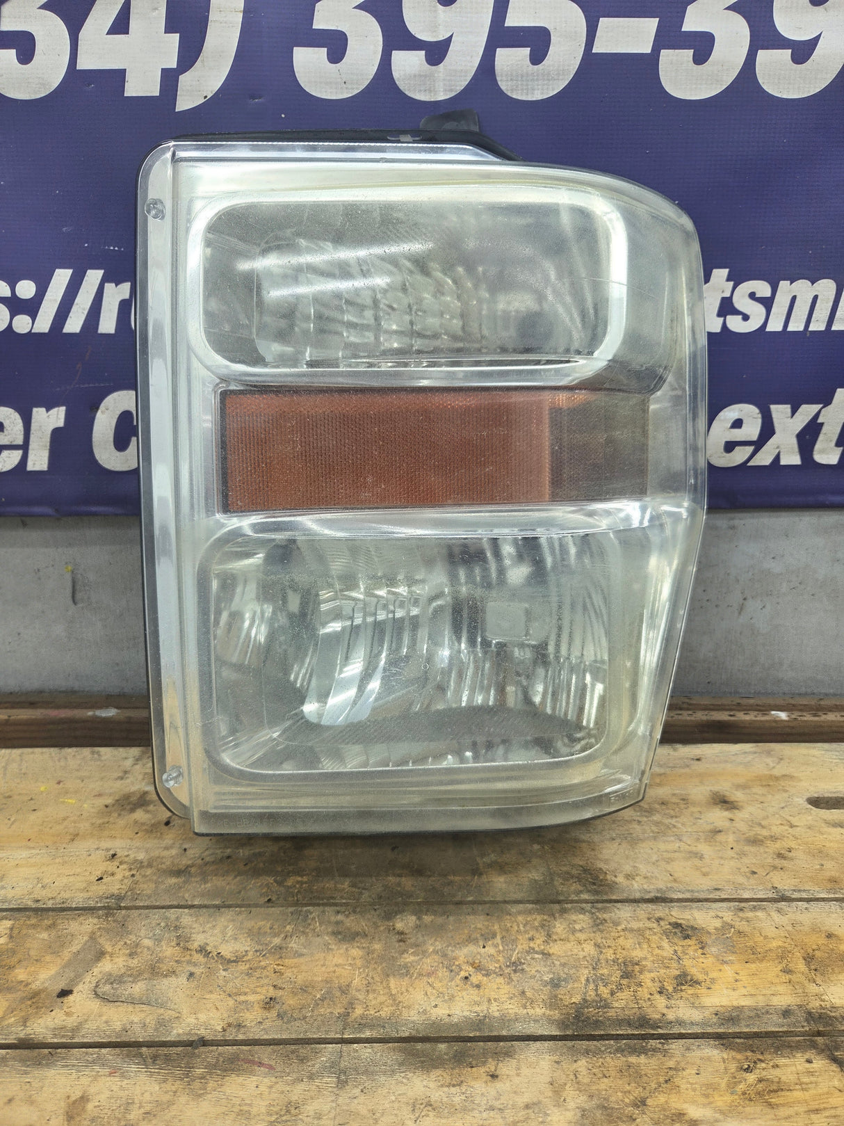 2008-2010 Ford Super Duty F250 F350 F450 F550 LH Driver Side Composite Head Light 44ZH-1849B 8C24-13006-A