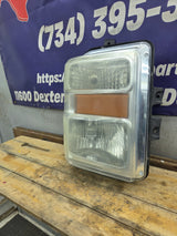 2008-2010 Ford Super Duty F250 F350 F450 F550 RH Passenger Side Composite Head Light 8C24-13005-A