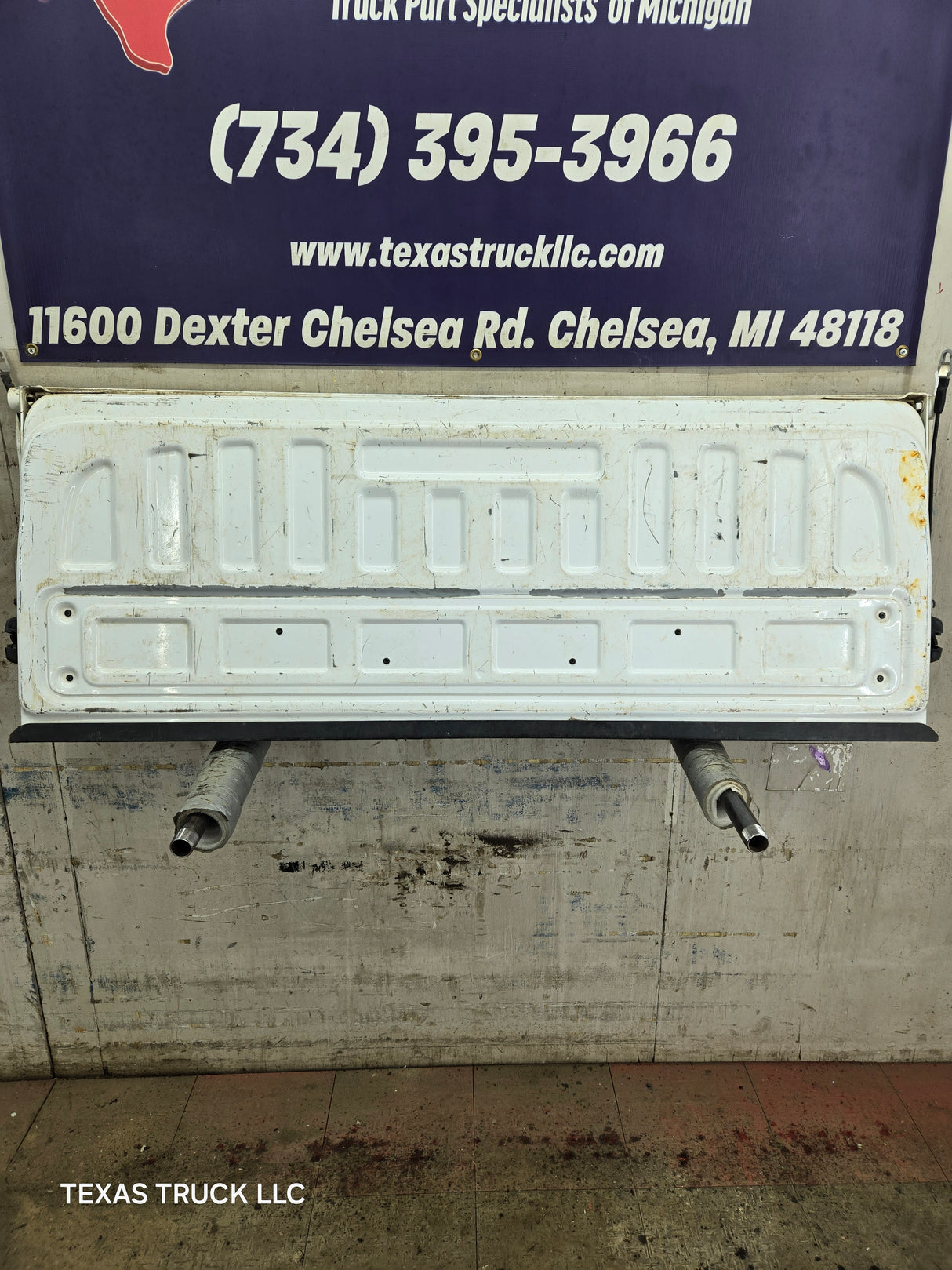 2014-2019 Chevrolet Silverado / GMC Sierra 1500 2500 3500 HD Tailgate