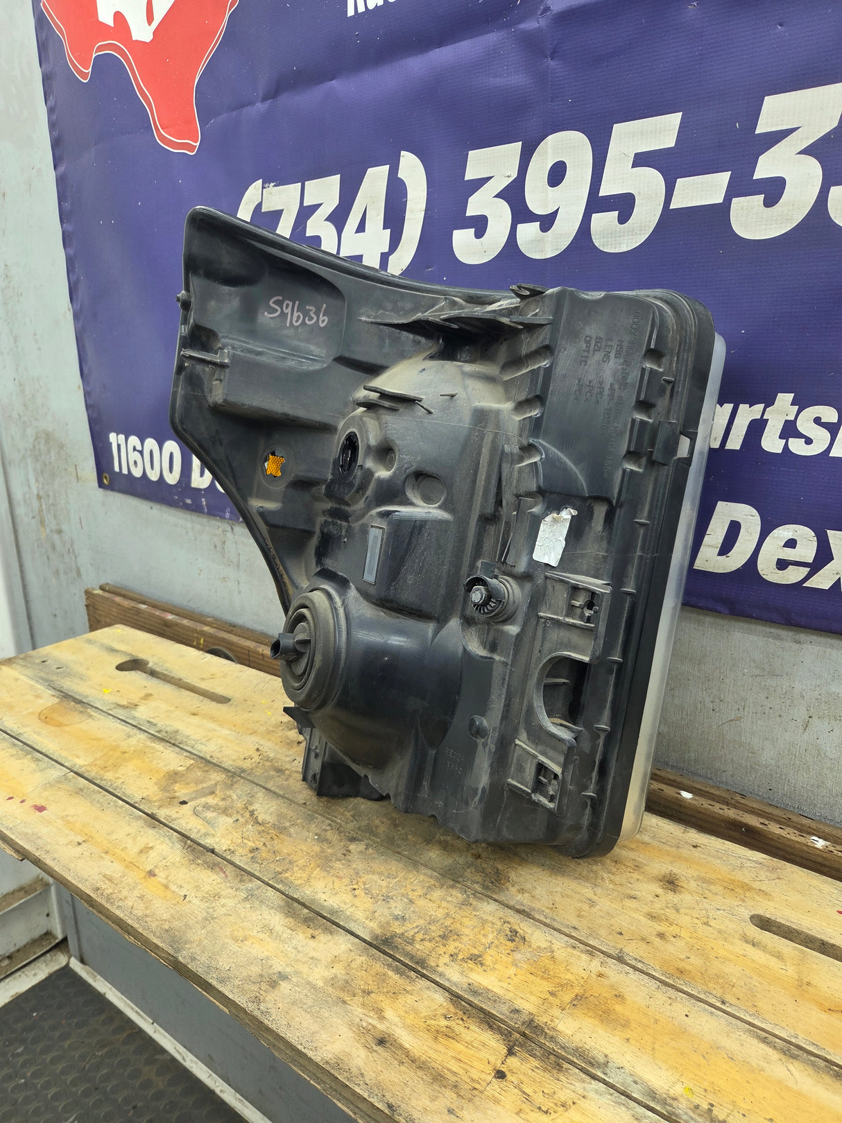 2011-2016 Ford Super Duty F250 F350 F450 F550 LH Driver Side Headlight BC34-13006-A 6.7L Power Stroke 6.2L Gas
