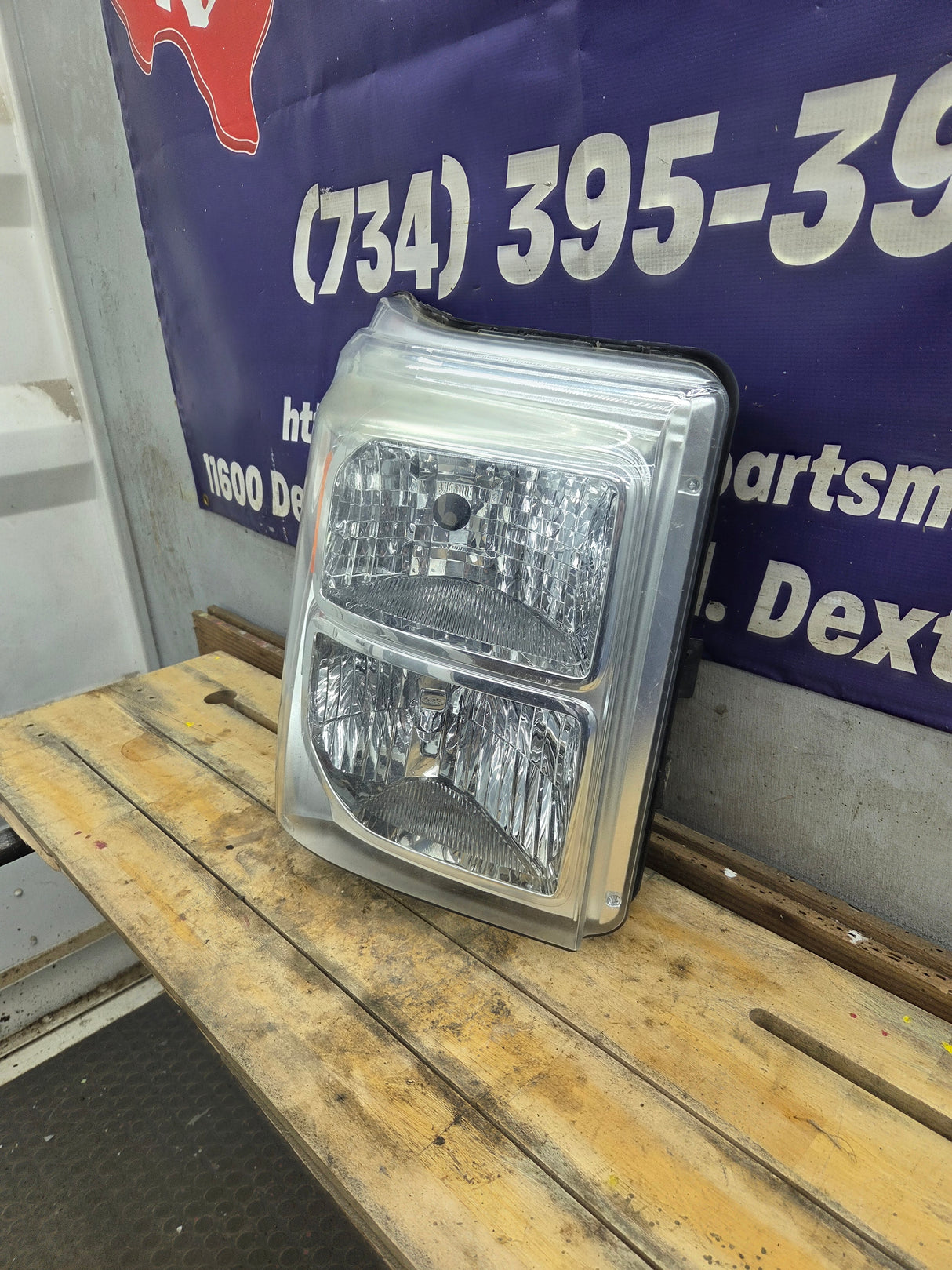 2011-2016 Ford Super Duty F250 F350 F450 F550 RH Passenger Side Headlight 6.7L Power Stroke 6.2L BC34-13005-A