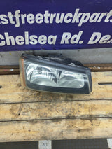 2003-2007 Chevrolet Silverado RH Passenger Side Headlight Assembly - 10396912