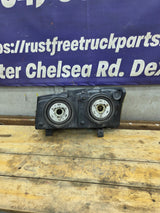 2003-2007 Chevrolet Silverado RH Passenger Side Headlight Assembly - 10396912
