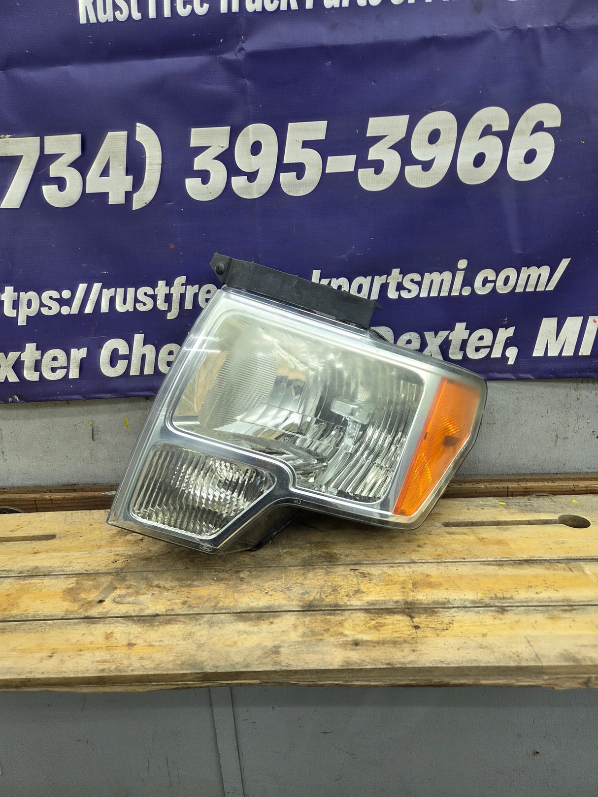 2009-2014 Ford F150 RH Passenger Side Headlight Halogen - DL3Z13008B, DL3Z13008EC