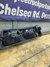 2003-2007 Chevrolet Silverado RH Passenger Side Marker / Turn Signal - 15199557