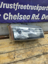 2003-2007 Chevrolet Silverado RH Passenger Side Headlight Assembly - 10396912