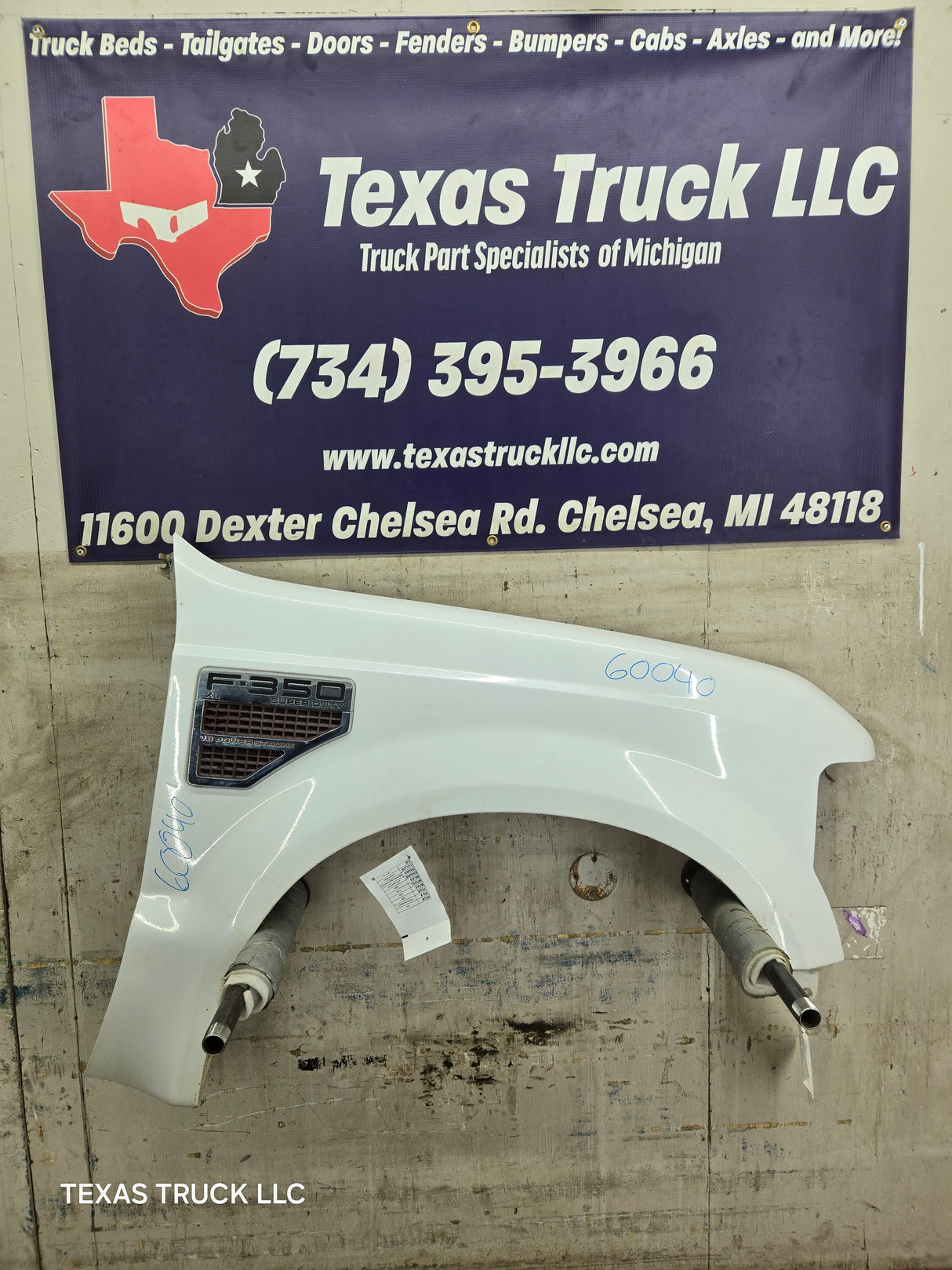 2008-2010 Ford Super Duty F250 F350 RH Passenger Side Fender - Oxford White