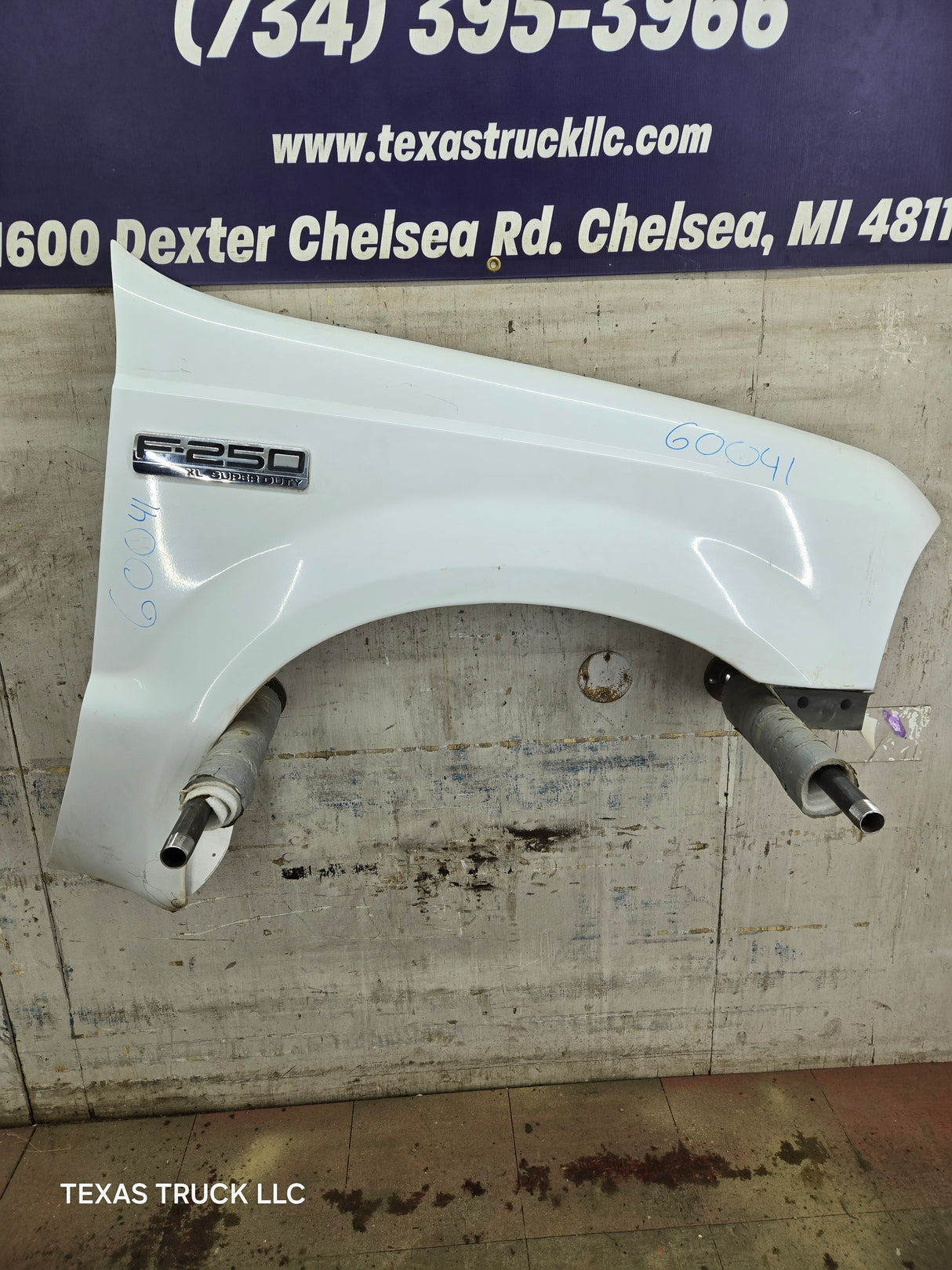 1999-2007 Ford Super Duty RH Passenger Side Front Fender F250 F350 F450 F550 Excursion
