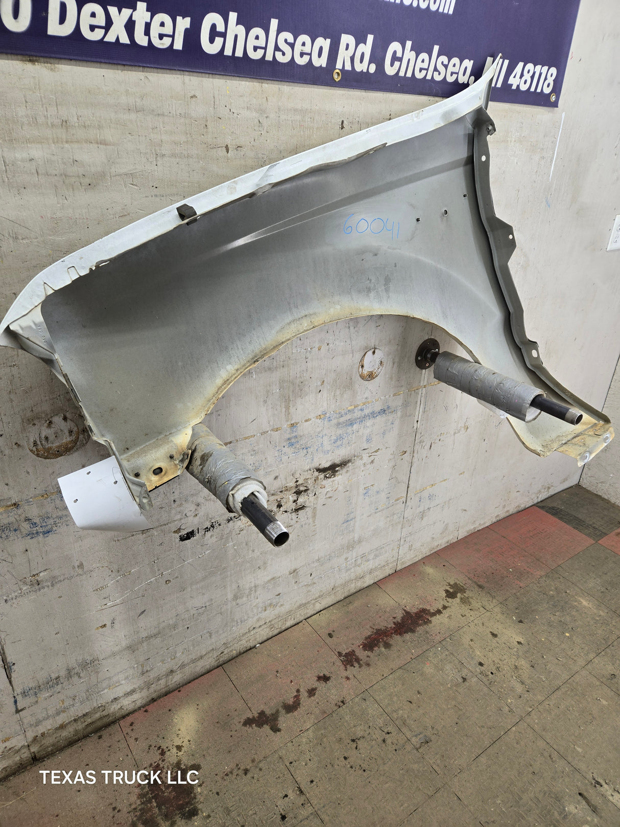 1999-2007 Ford Super Duty RH Passenger Side Front Fender F250 F350 F450 F550 Excursion