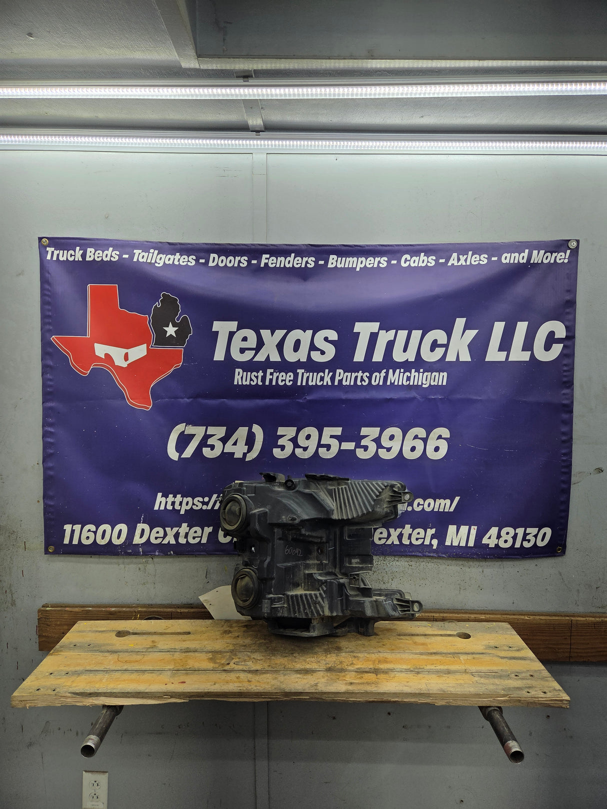 2018-2020 Ford F150 XL LH Driver Side Headlight Halogen - KL3Z13008P, KL3Z13008D