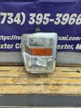 2008-2010 Ford Super Duty F250 F350 F450 F550 RH Passenger Side Composite Head Light 8C24-13005-A