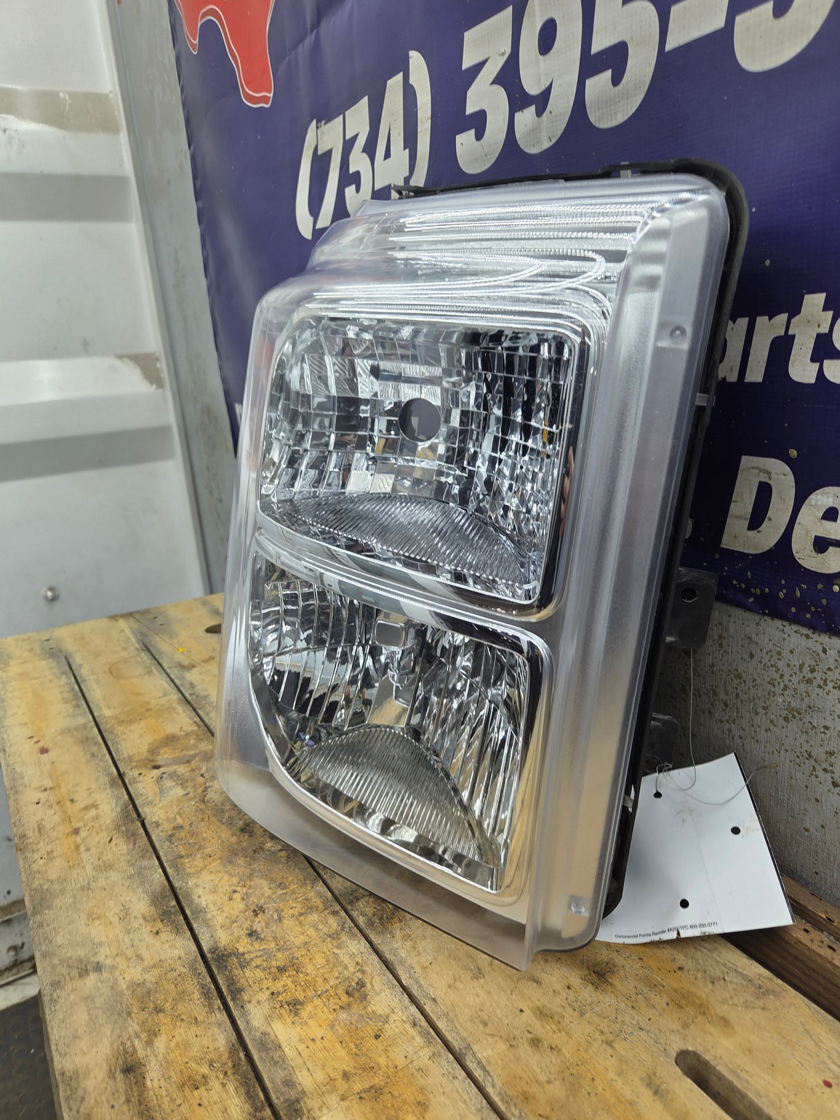 2011-2016 Ford Super Duty F250 F350 F450 F550 RH Passenger Side Headlight 6.7L Power Stroke 6.2L BC34-13005-A