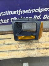 2005-2007 Ford Super Duty F250 F350 F450 F550 LH Left Driver Side Headlight Bezel Park Lamp Signal Corner Light 5C34-13B221-A