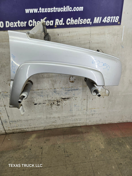 2003-2007 Chevrolet Silverado / Tahoe / Suburban 1500 2500 3500 HD RH Passenger Side "Cateye" Front Fender