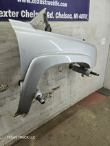 2003-2007 Chevrolet Silverado / Tahoe / Suburban 1500 2500 3500 HD RH Passenger Side "Cateye" Front Fender - Summit White