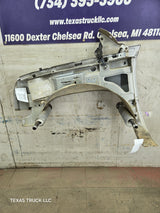 2003-2007 Chevrolet Silverado / Tahoe / Suburban 1500 2500 3500 HD RH Passenger Side "Cateye" Front Fender - Summit White