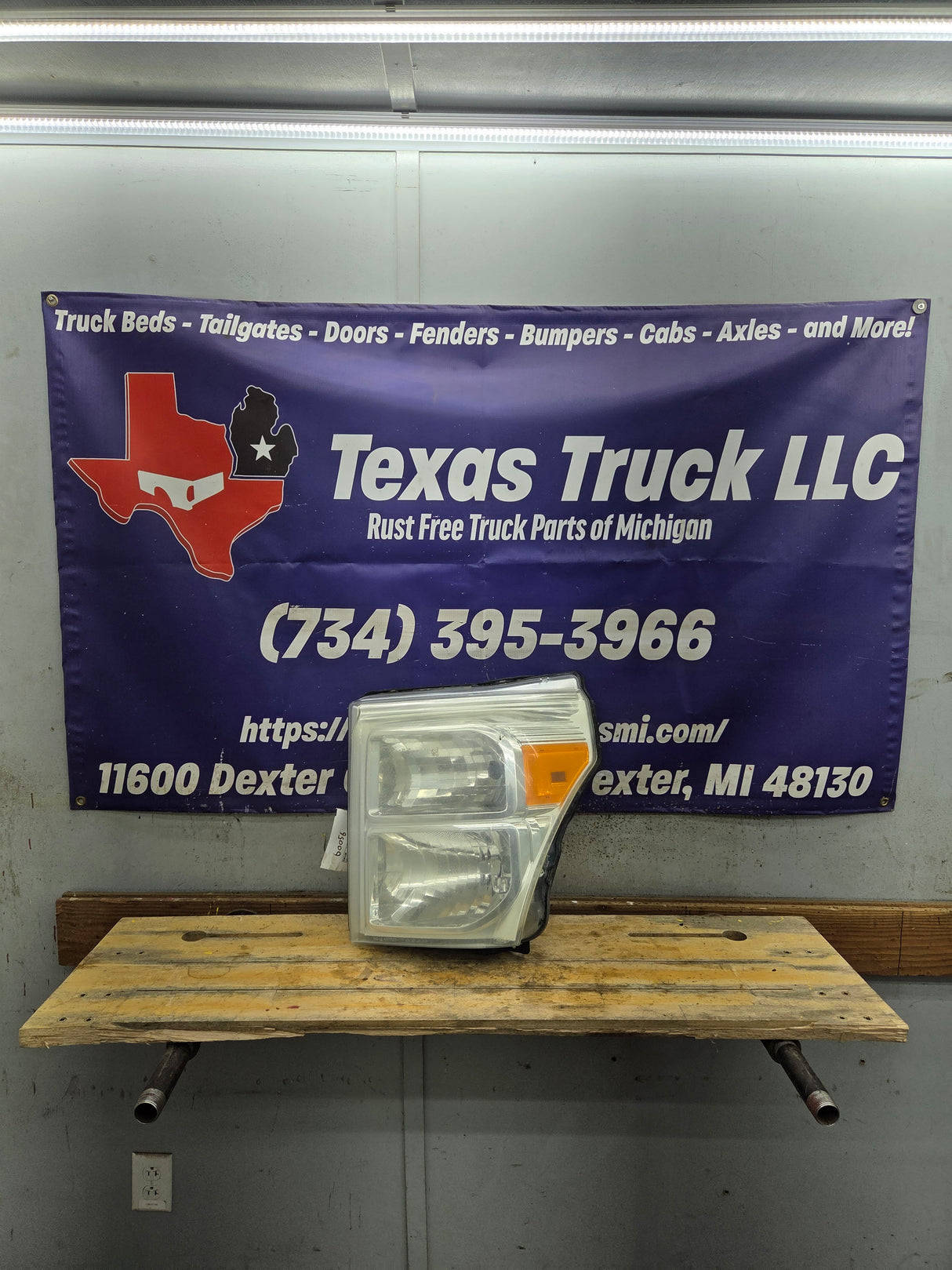 2011-2016 Ford Super Duty F250 F350 F450 F550 LH Driver Side Headlight BC34-13006-A 6.7L Power Stroke 6.2L Gas