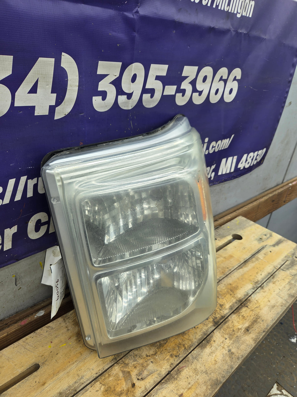 2011-2016 Ford Super Duty F250 F350 F450 F550 LH Driver Side Headlight BC34-13006-A 6.7L Power Stroke 6.2L Gas