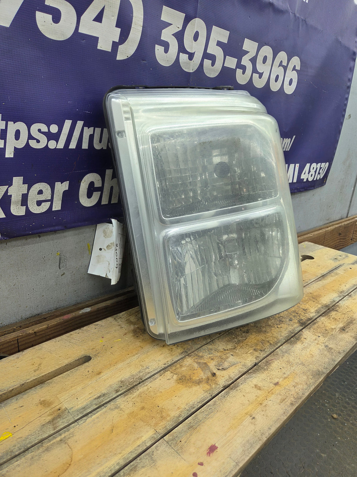2011-2016 Ford Super Duty F250 F350 F450 F550 LH Driver Side Headlight BC34-13006-A 6.7L Power Stroke 6.2L Gas