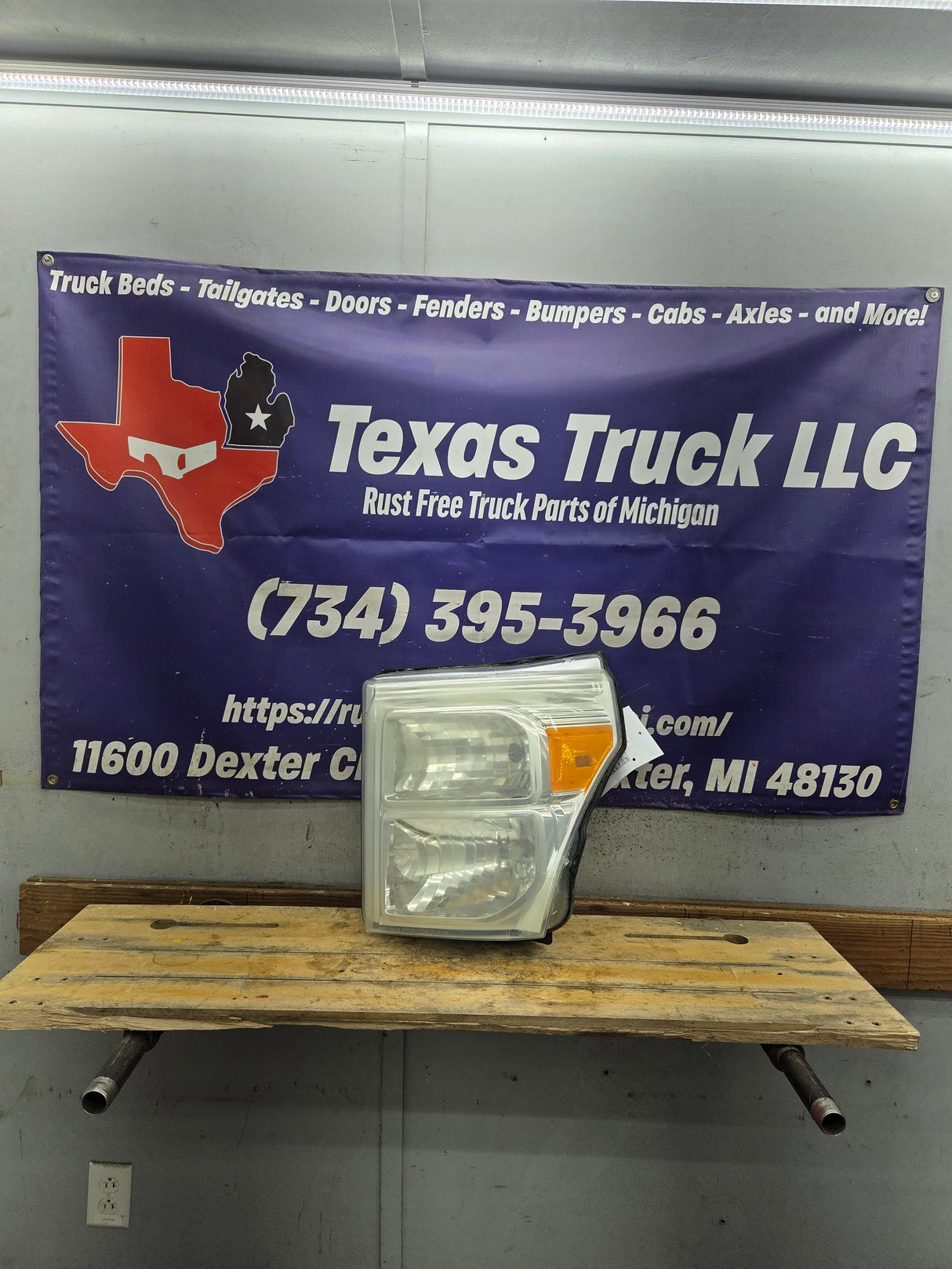 2011-2016 Ford Super Duty F250 F350 F450 F550 LH Driver Side Headlight BC34-13006-A 6.7L Power Stroke 6.2L Gas