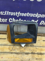 2005-2007 Ford Super Duty F250 F350 F450 F550 RH Right Passenger Headlight Bezel Park Lamp Signal Corner Light 5C34-13B220-A