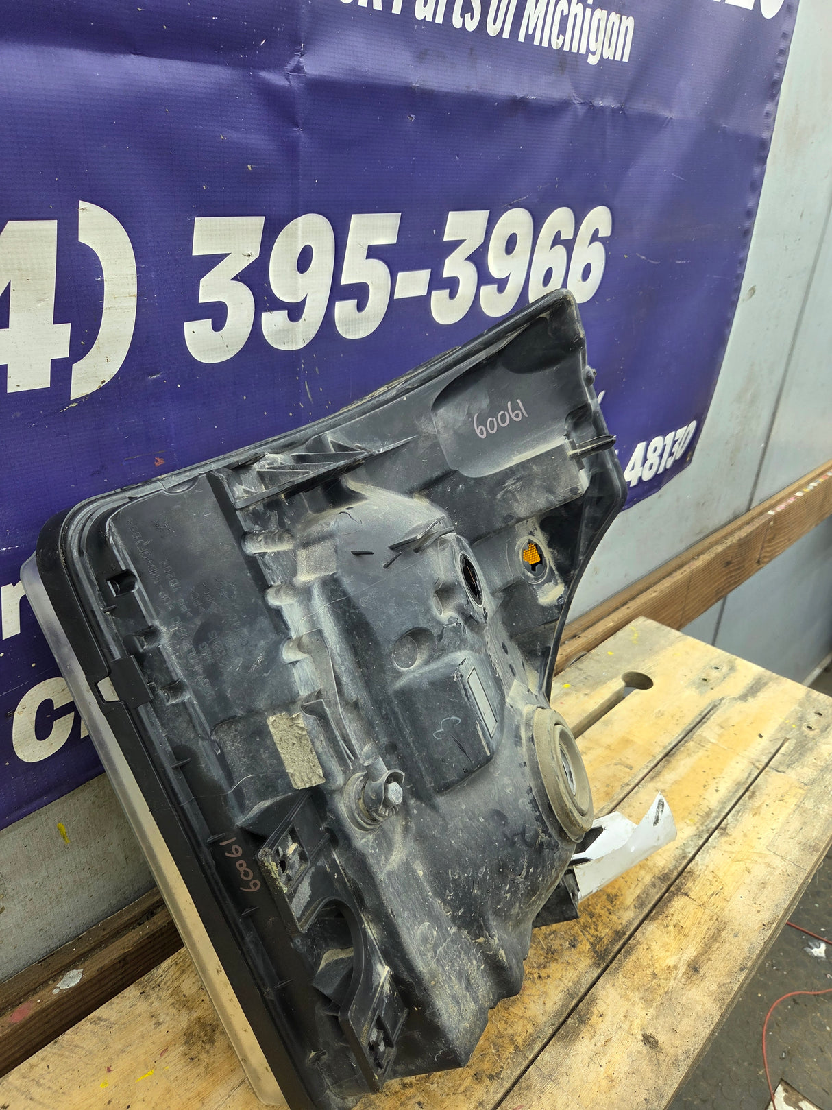 2011-2016 Ford Super Duty F250 F350 F450 F550 RH Passenger Side Headlight 6.7L Power Stroke 6.2L BC34-13005-A