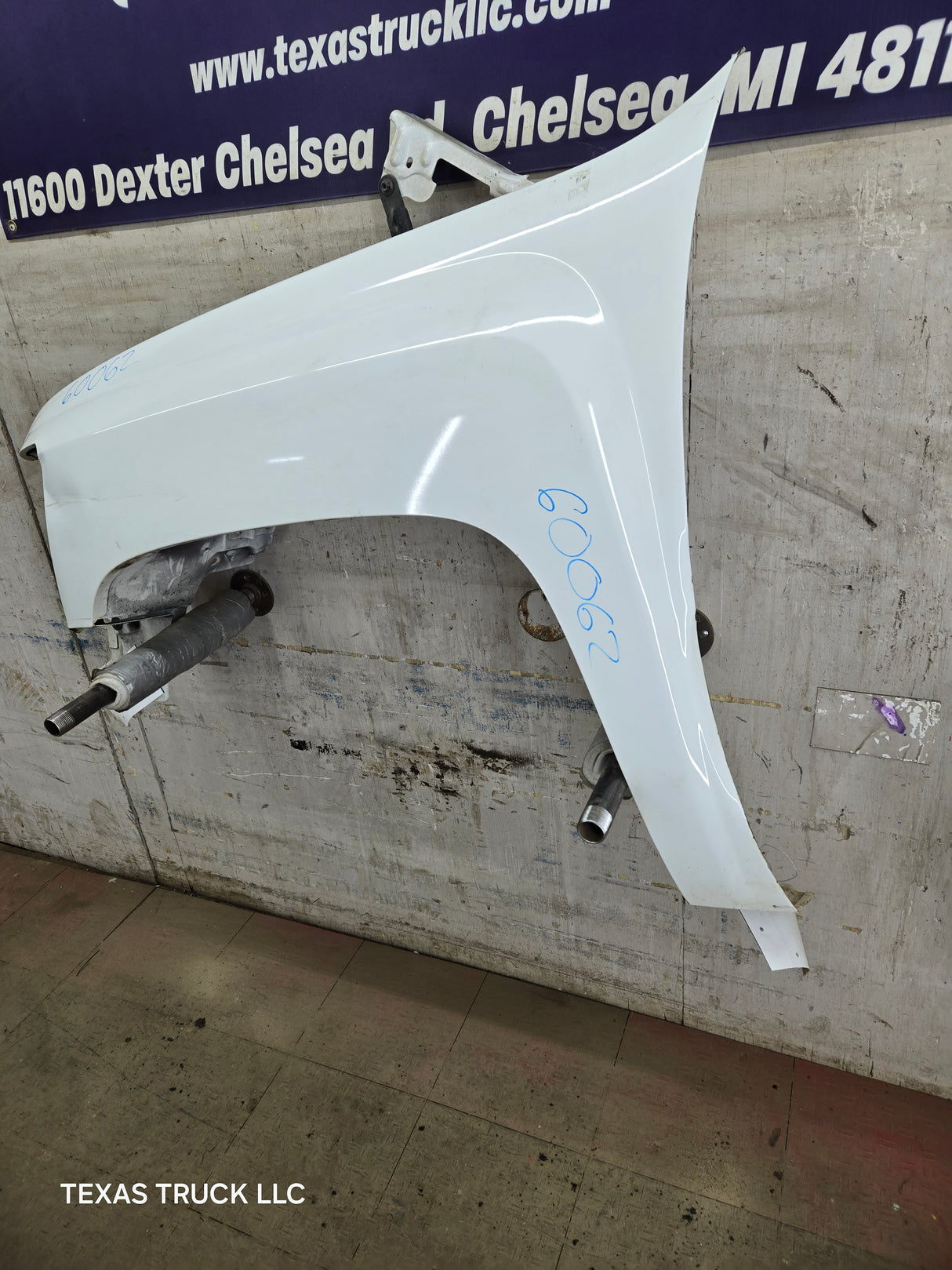 2007-2013 Chevrolet Silverado Driver Side Front LH Fender 1500 2500 3500 HD
