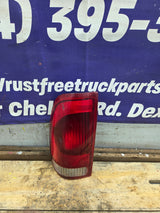 1999-2007 Ford Super Duty Driver Side Tail Light F250 F350 F450 F550