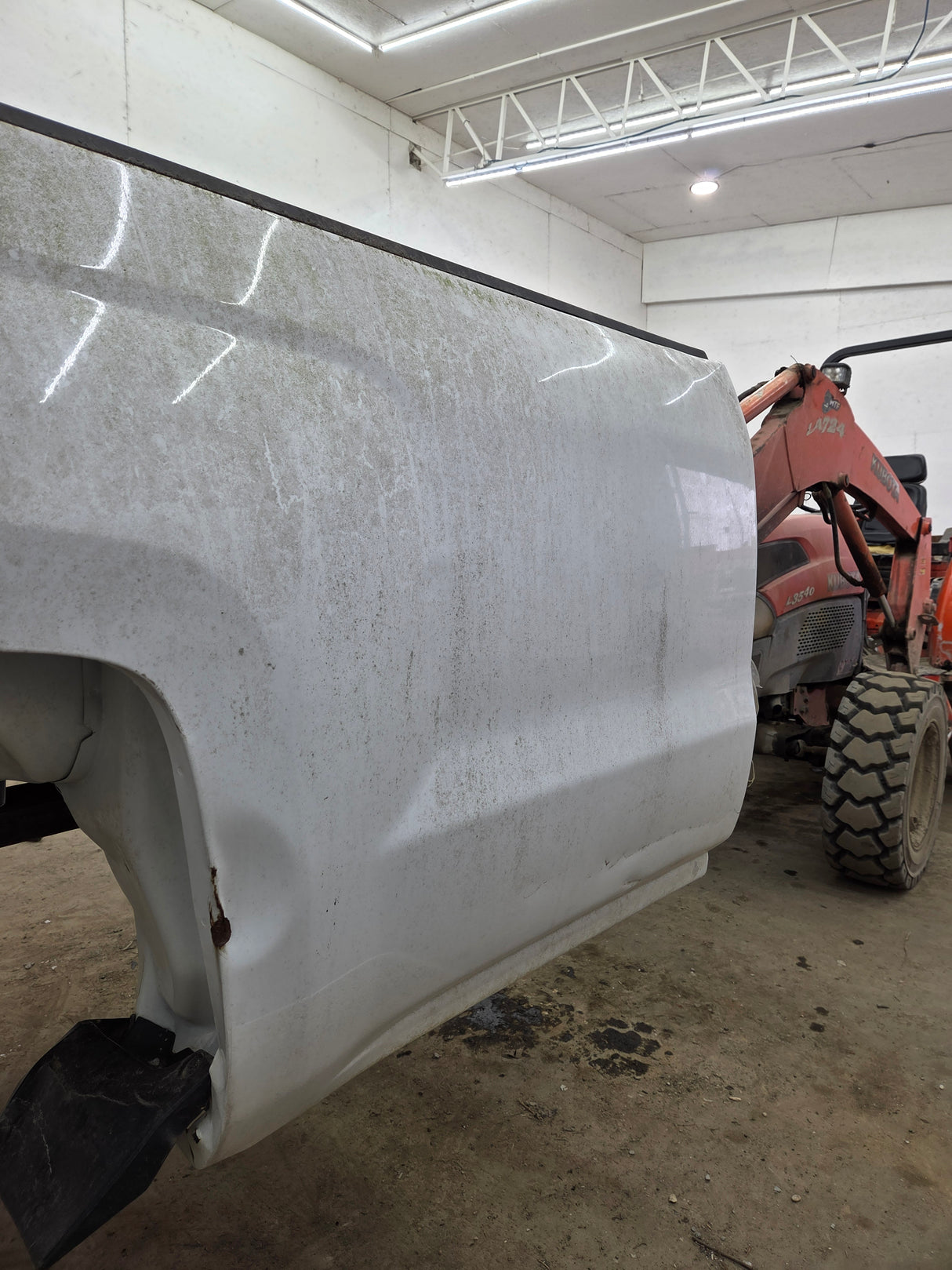 2014-2019 Chevrolet Silverado 1500 2500HD 3500HD 8' Long Truck Bed