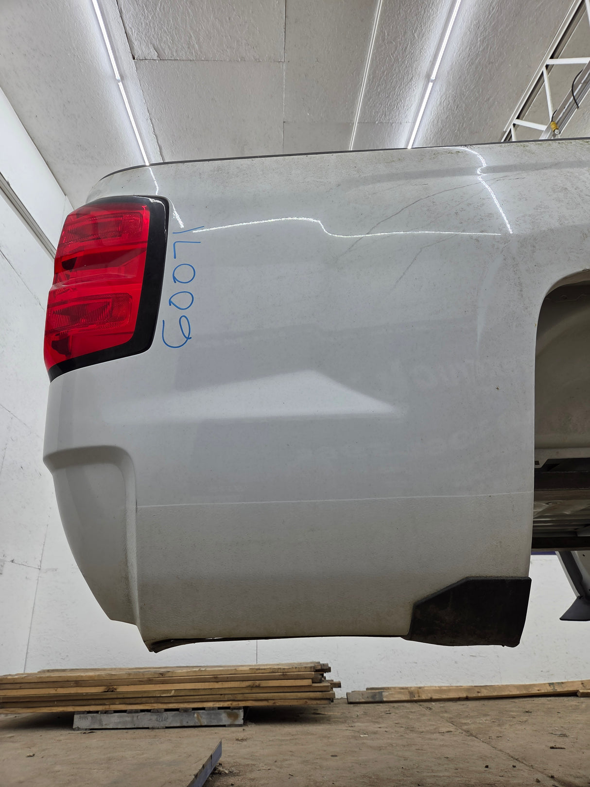 2014-2019 Chevrolet Silverado 1500 2500HD 3500HD 8' Long Truck Bed