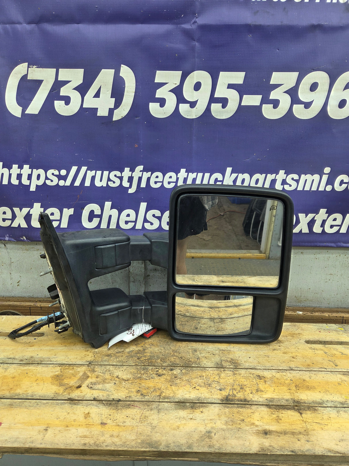 2011-2016 Ford Super Duty F250 F350 F450 F550 RH Passenger Side Power Folding & Telescoping Heated Towing Mirror OEM