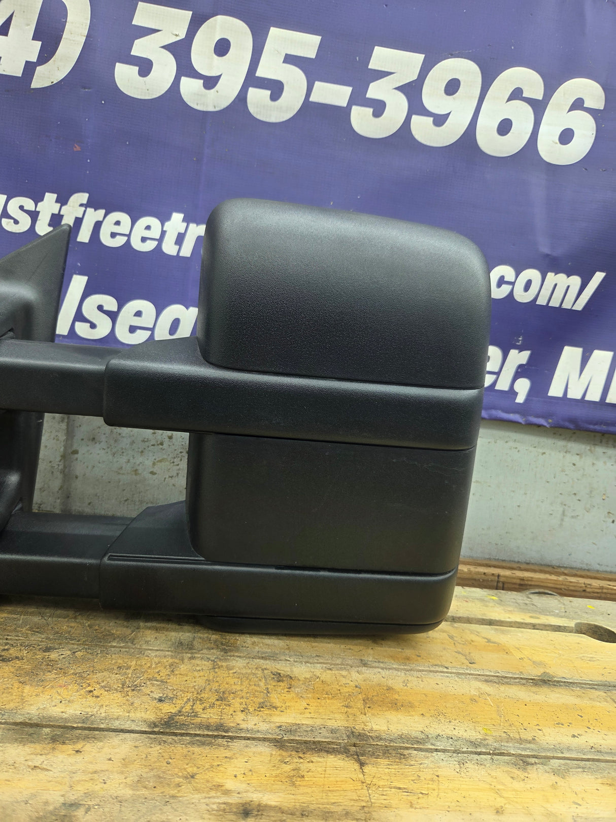 2008-2016 Ford Super Duty F250 F350 F450 F550 LH Driver Side Manual Towing Mirror OEM