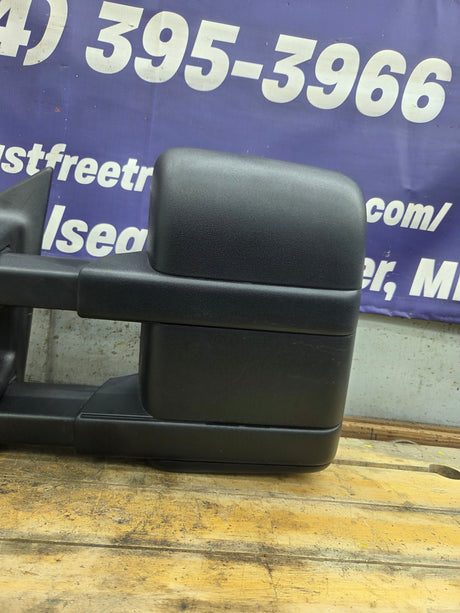 2008-2016 Ford Super Duty F250 F350 F450 F550 LH Driver Side Manual Towing Mirror OEM
