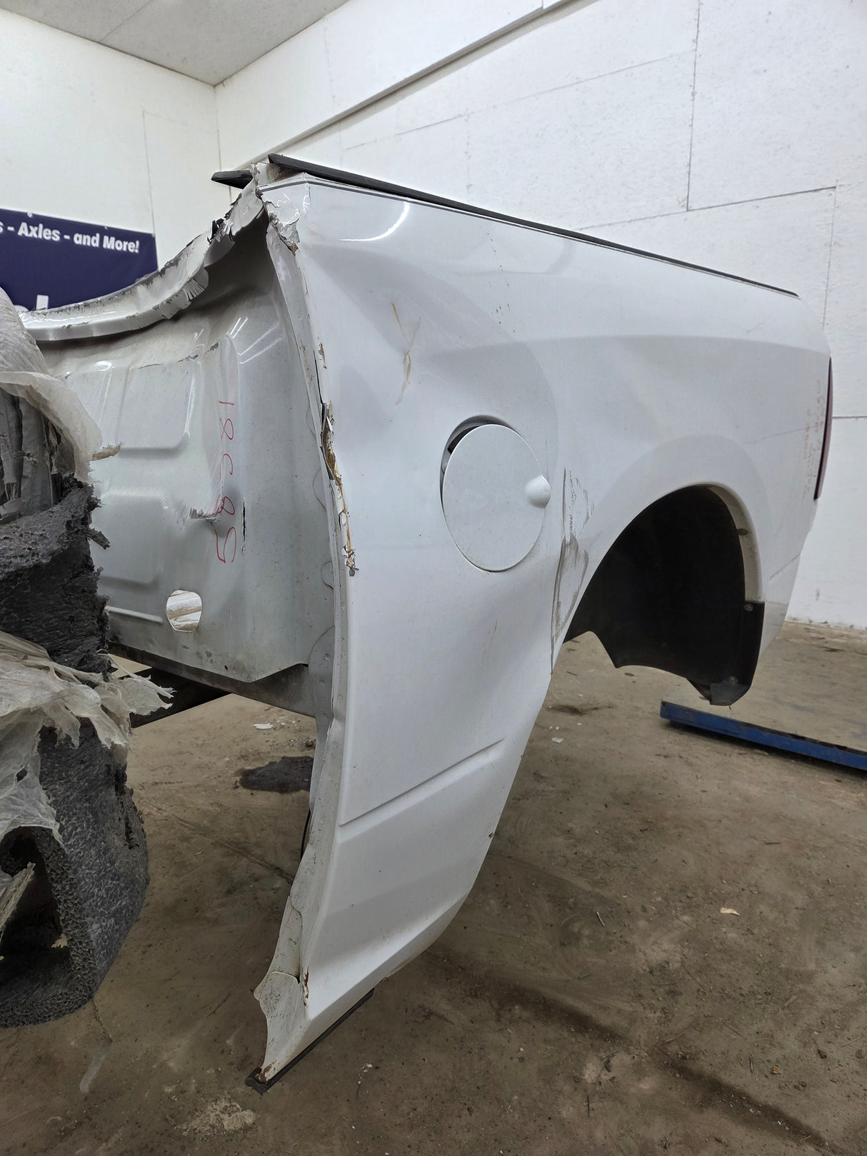 2009-2018 Dodge Ram 1500 4th gen 5' 7" Short Truck Bed