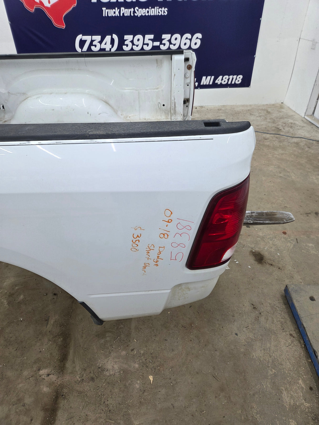 2009-2018 Dodge Ram 1500 4th gen 5' 7" Short Truck Bed