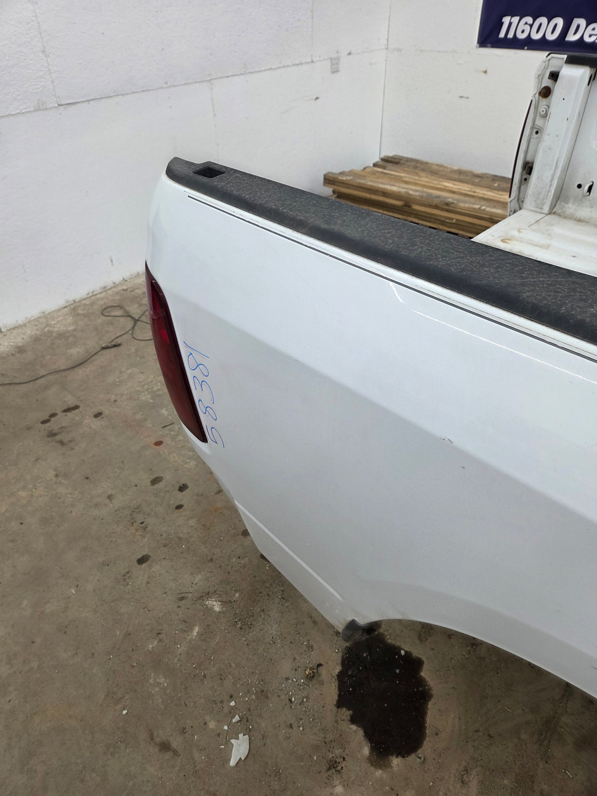 2009-2018 Dodge Ram 1500 4th gen 5' 7" Short Truck Bed