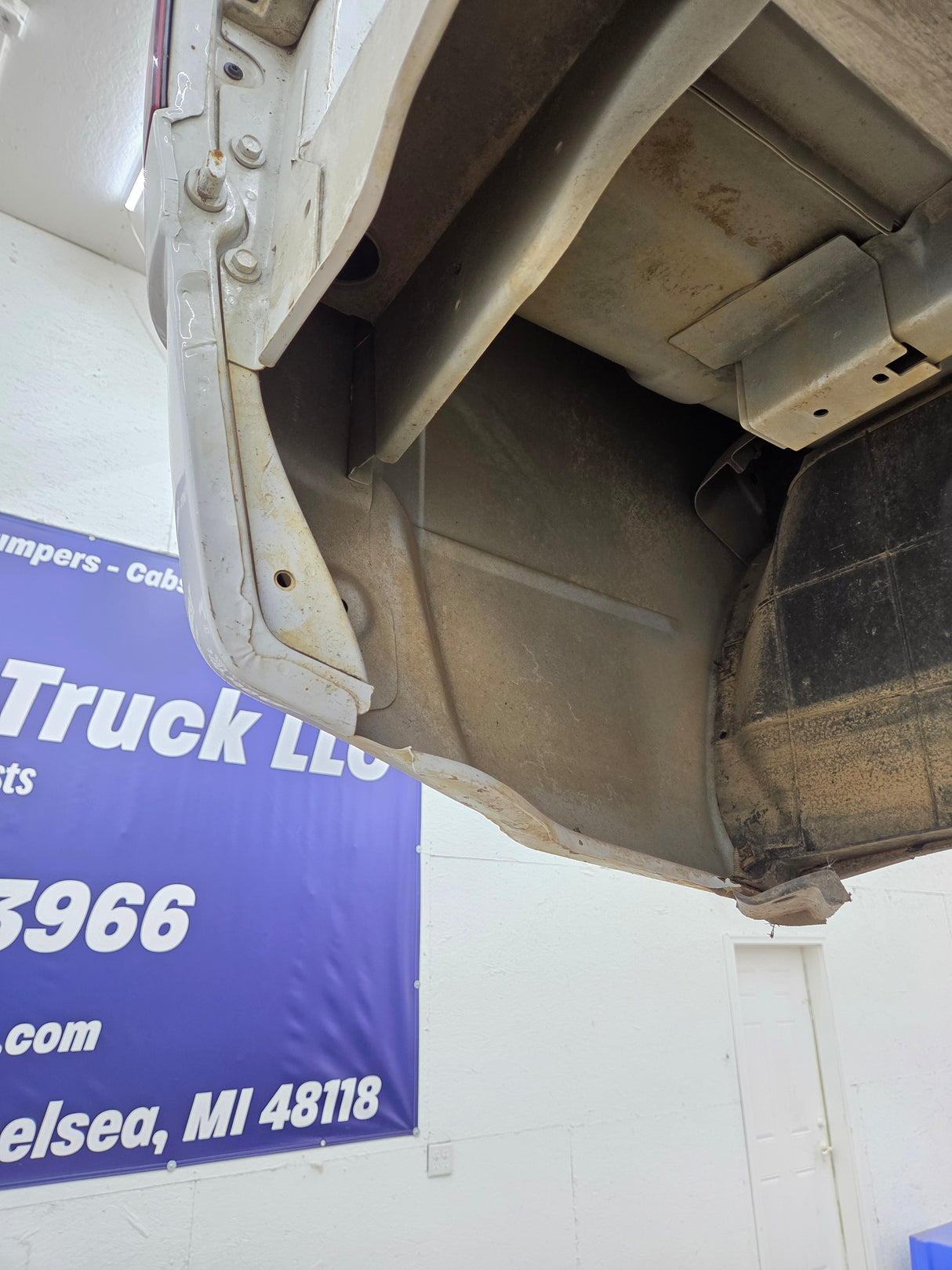 2009-2018 Dodge Ram 1500 4th gen 5' 7" Short Truck Bed